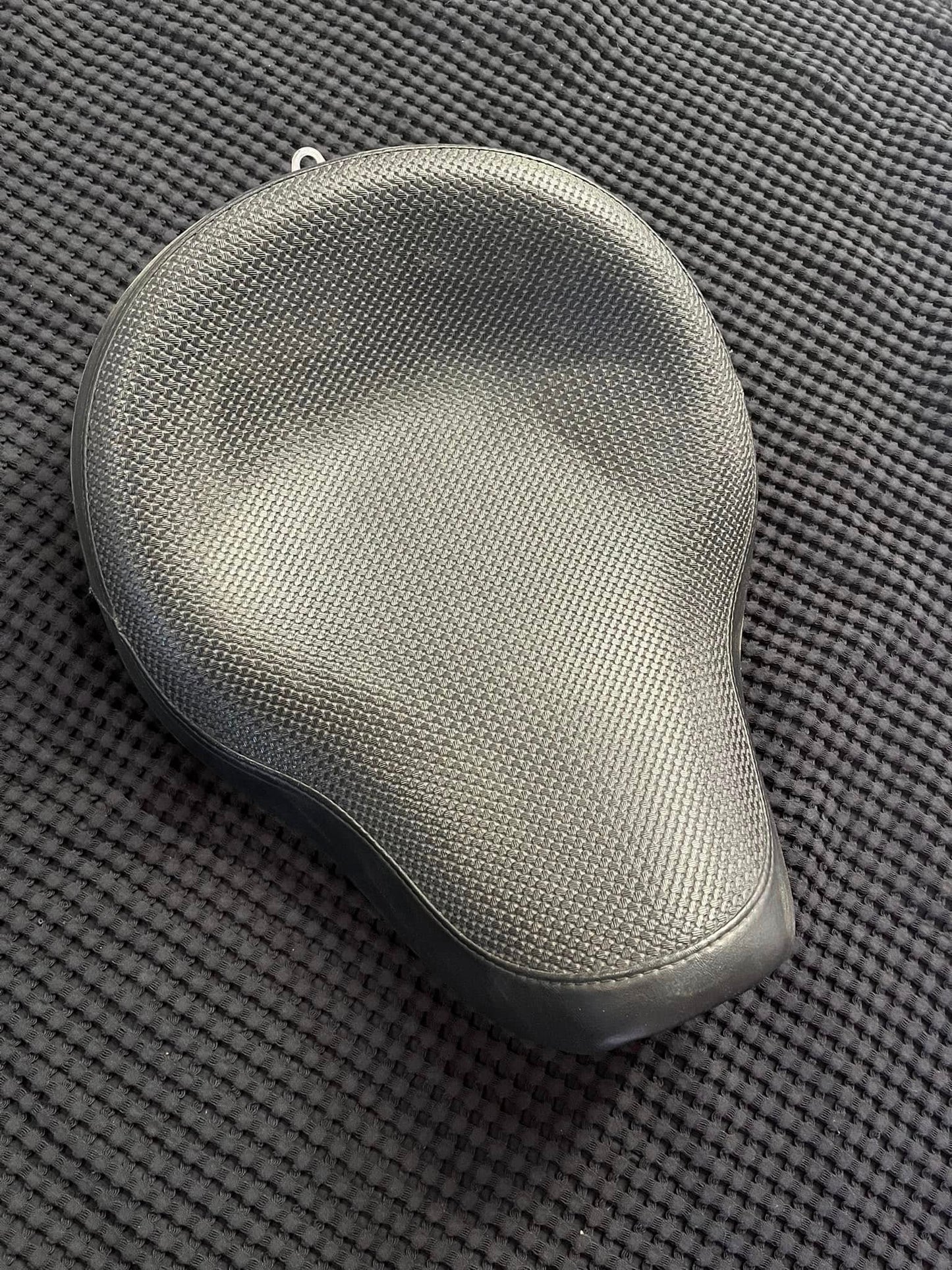 USED HARLEY DYNA OEM SOLO SEAT 1996-2003 FXD MODELS - The Speed Shop Canada