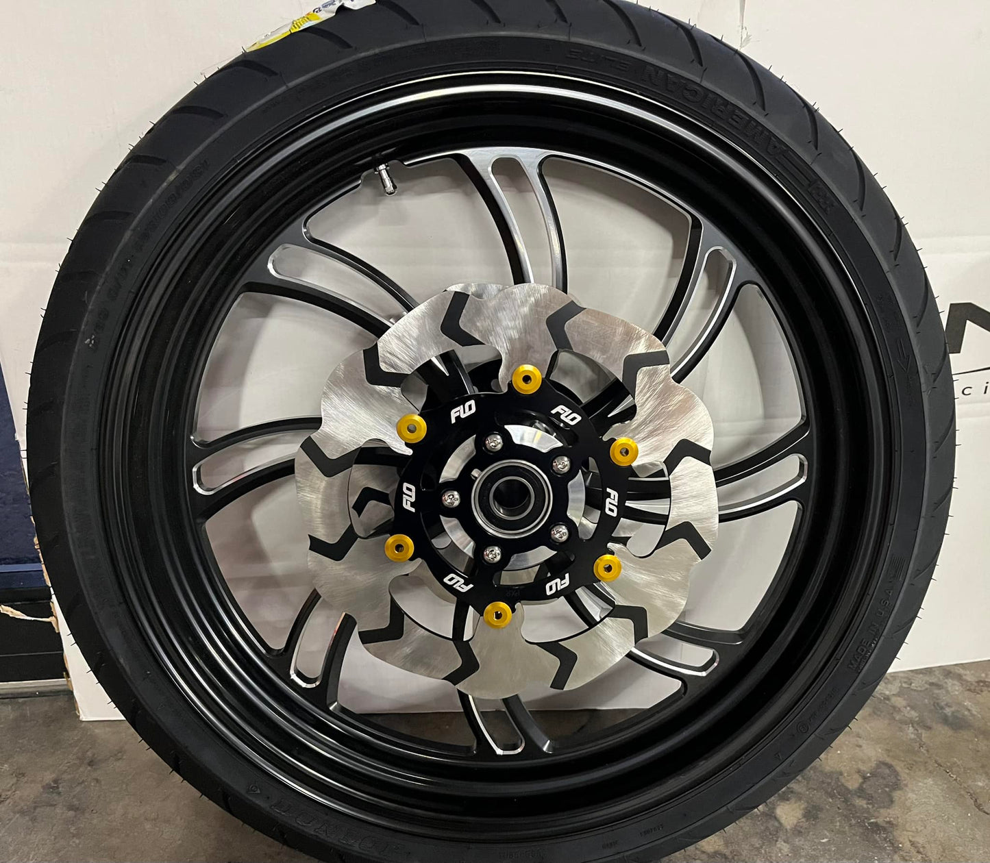 BILLET SWEPT SPOKE 21" FRONT WHEEL PACKAGE HARLEY DAVIDSON BAGGERS - The Speed Shop Canada