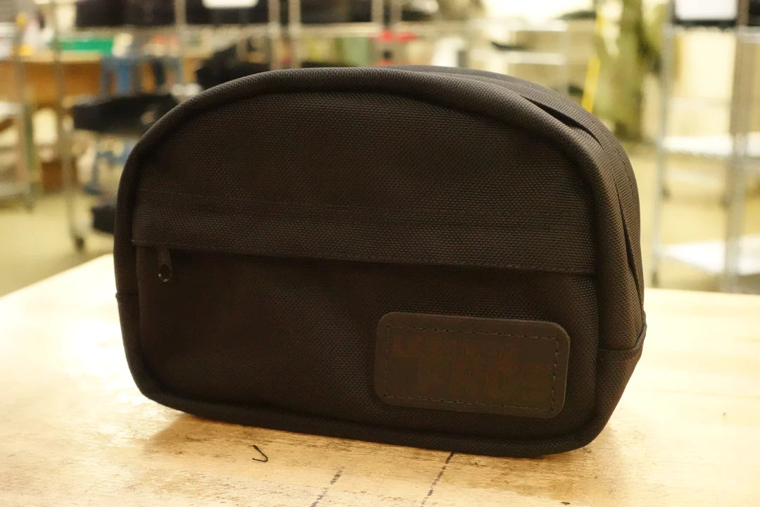 LEATHER PRO UNIVERSAL UTILITY BAG - The Speed Shop Canada