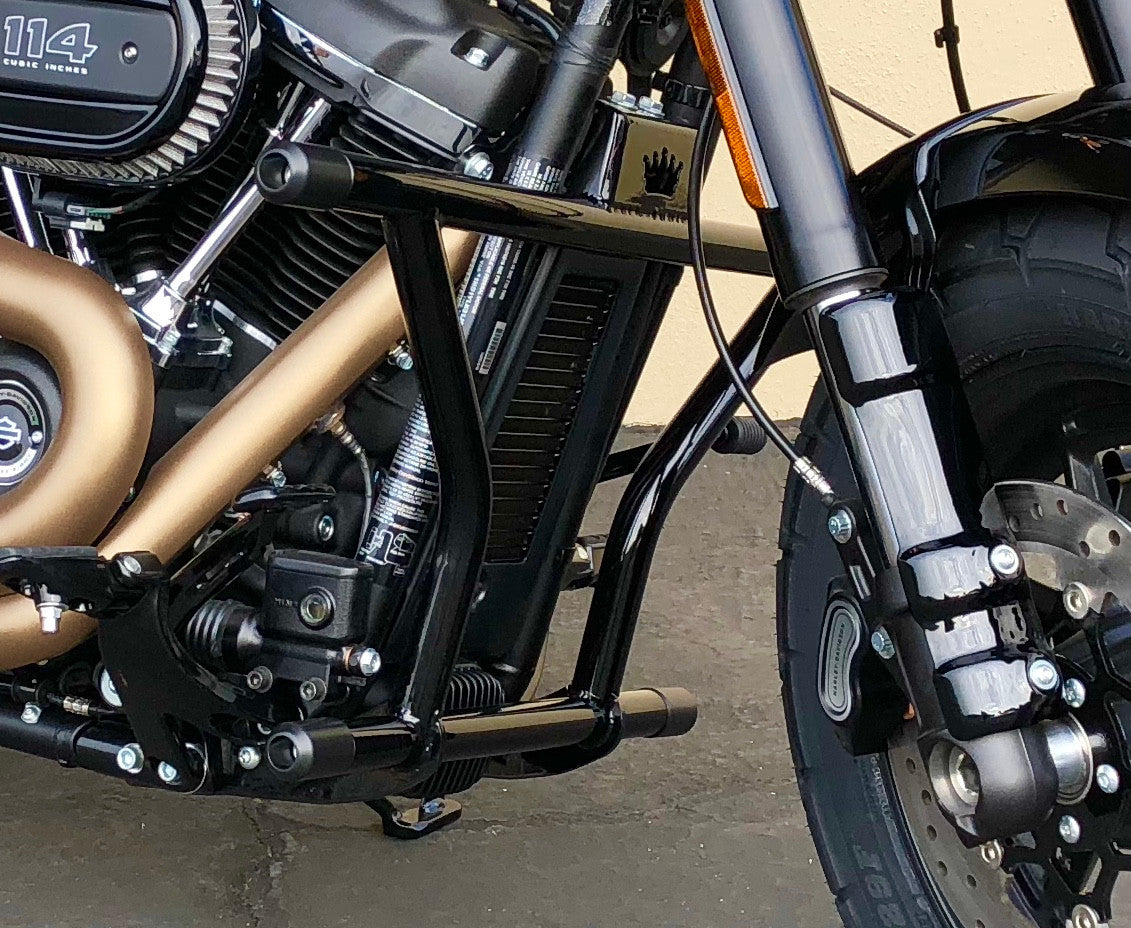 BK FRONT CRASHBAR BLACK 2018+ HARLEY FATBOB SLIM SPORTGLIDE - The Speed Shop Canada