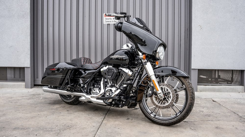 BURLY BRAND BRAWLER CRASHBAR KIT HARLEY DAVIDSON BAGGERS 09-23 - The Speed Shop Canada