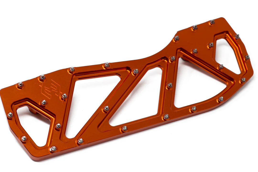 CT MX STYLE FLOORBOARDS HARLEY DAVIDSON BAGGERS AND SOFTAILS 84-24 - The Speed Shop Canada
