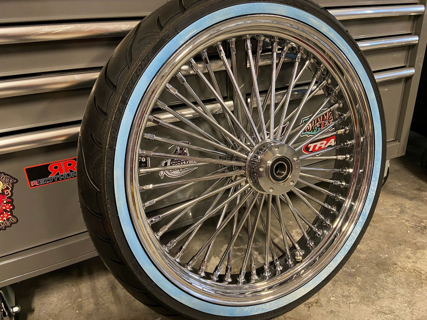 BIG SPOKE FRONT WHEEL/TIRE PACKAGE CHROME 21X3.5" C/W WWW TIRE 00-08 - The Speed Shop Canada