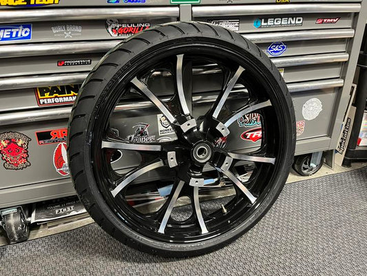LARGO 21" FRONT WHEEL PACKAGE C/W TIRE HARLEY DAVIDSON BAGGERS 00-08 - The Speed Shop Canada