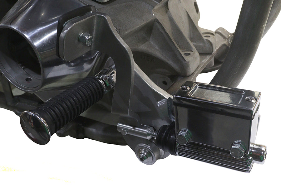 AEE 22-0635 hydraulic brake kit for forward control, shown in black components