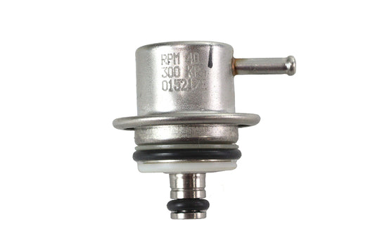 Standard Motor Products MC-FPR1 EFI fuel pressure regulator 32-0504.