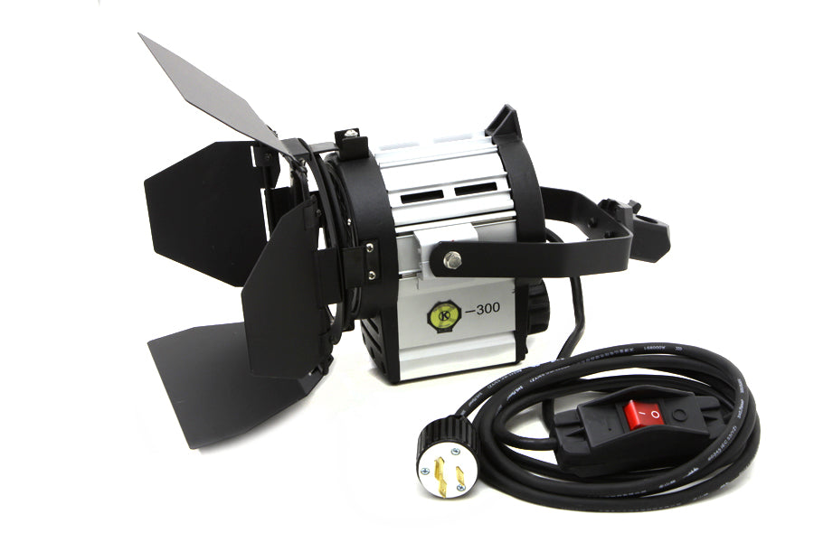 Wyatt Gatling DTW650 DTW 300 tungsten light rider accessory on white background