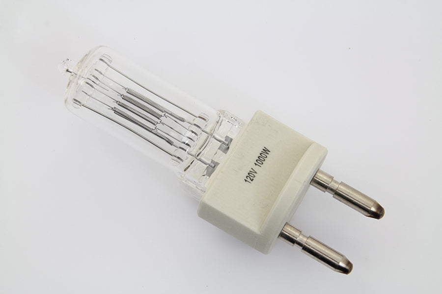 Wyatt Gatling 33-7023 1000-watt, 12-volt bulb rider accessory during close-up product view