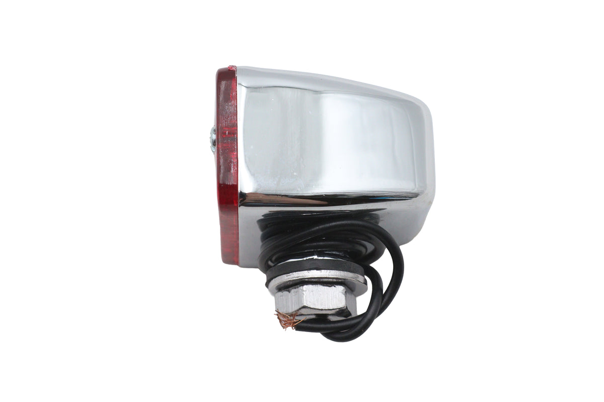 Ultima 8-82 Queen Style red marker lamp, model 33-8882, close-up view