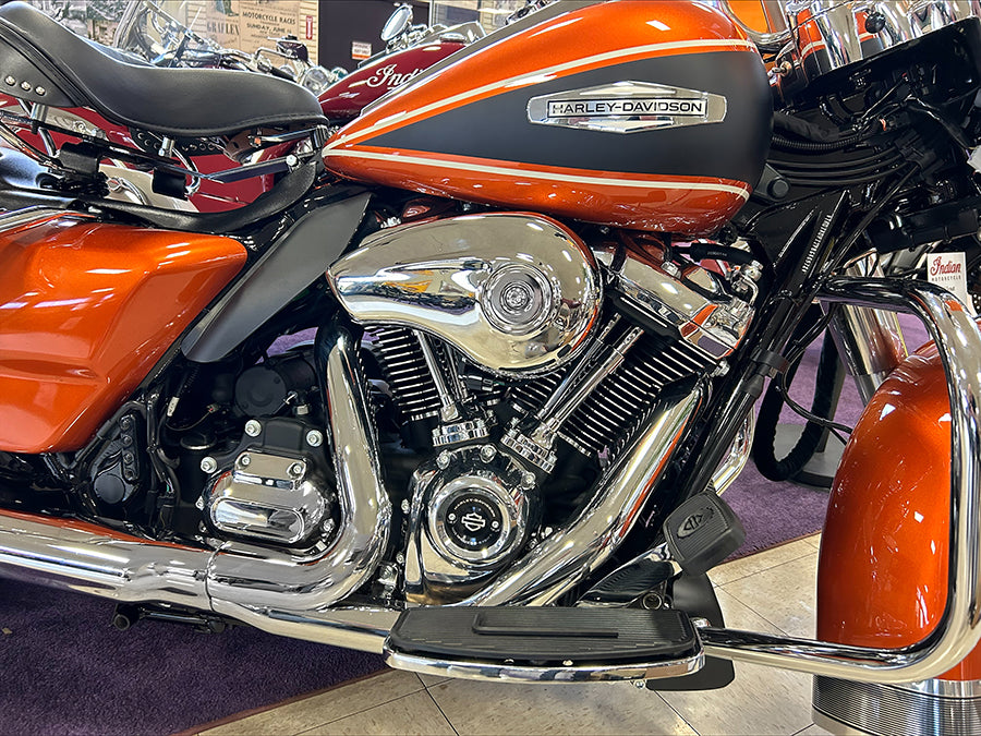 Wyatt Gatling chrome air cleaner assembly for Harley-Davidson Evolution and TC-88 models