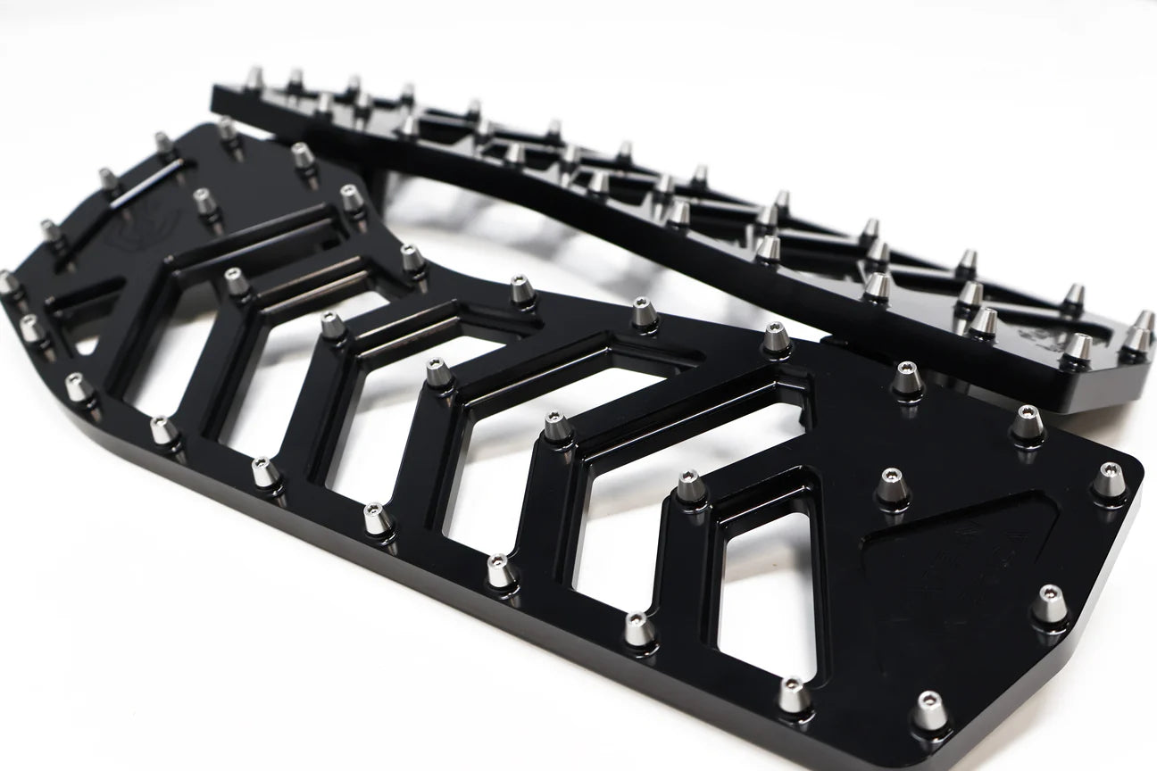 CT SPIKED ARROW FLOORBOARDS HARLEY DAVIDSON MODELS 86-24