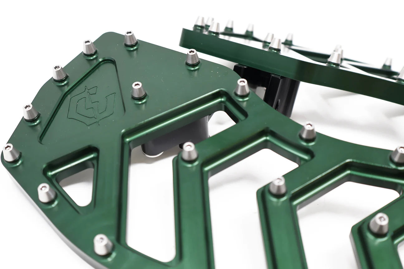 CT SPIKED ARROW FLOORBOARDS HARLEY DAVIDSON MODELS 86-24