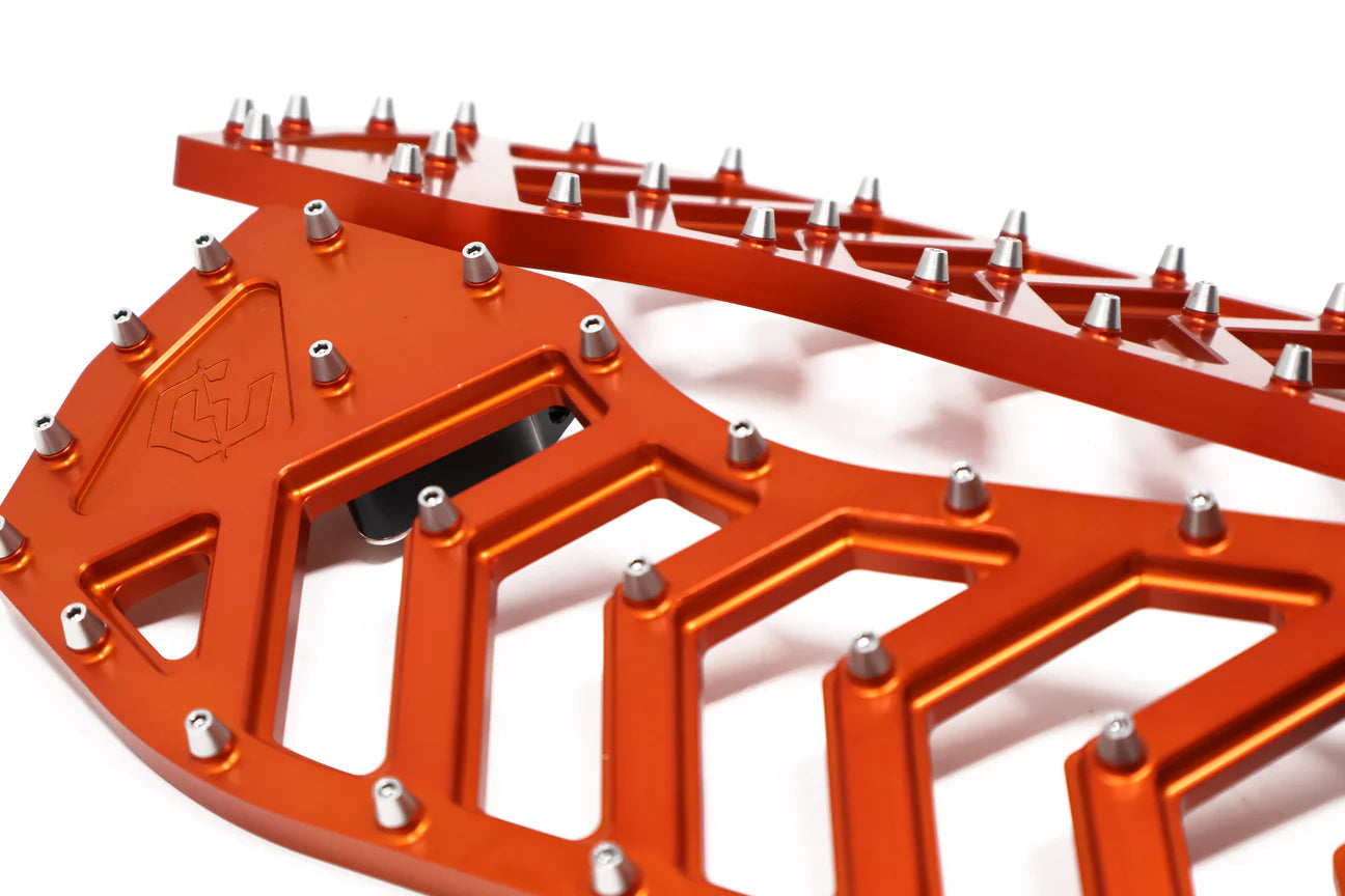 CT SPIKED ARROW FLOORBOARDS HARLEY DAVIDSON MODELS 86-24