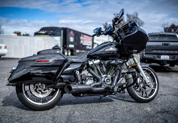 FREEDOM EXHAUST CHROME 2:1 SHORTY HARLEY BAGGER 17-25 - The Speed Shop Canada